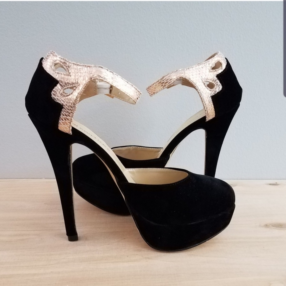 Koi Couture black suede platform heels size 7